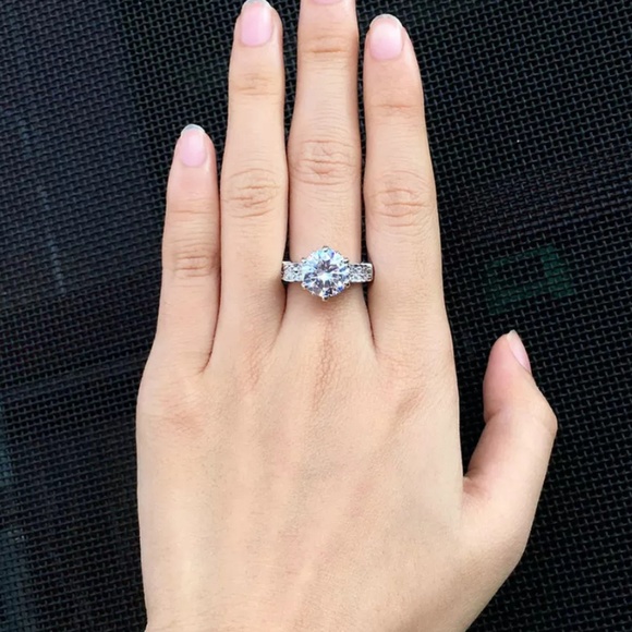 3.87ct Stunning Statement Engagement  Copper Ring - Picture 5 of 7